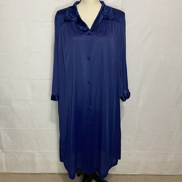 Vintage Vanity Fair Blue Robe Embroidered Button Down Nylon Plus Size Medium - Picture 1 of 7